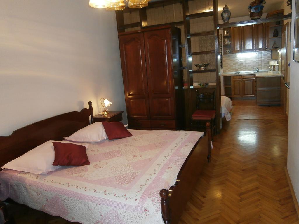Apartmani Smiljana Makarska Exteriör bild