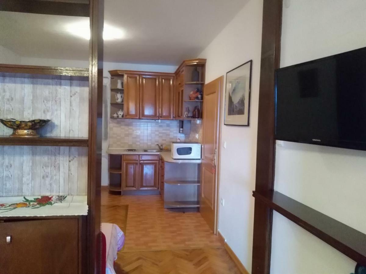 Apartmani Smiljana Makarska Exteriör bild