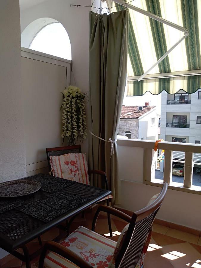 Apartmani Smiljana Makarska Exteriör bild