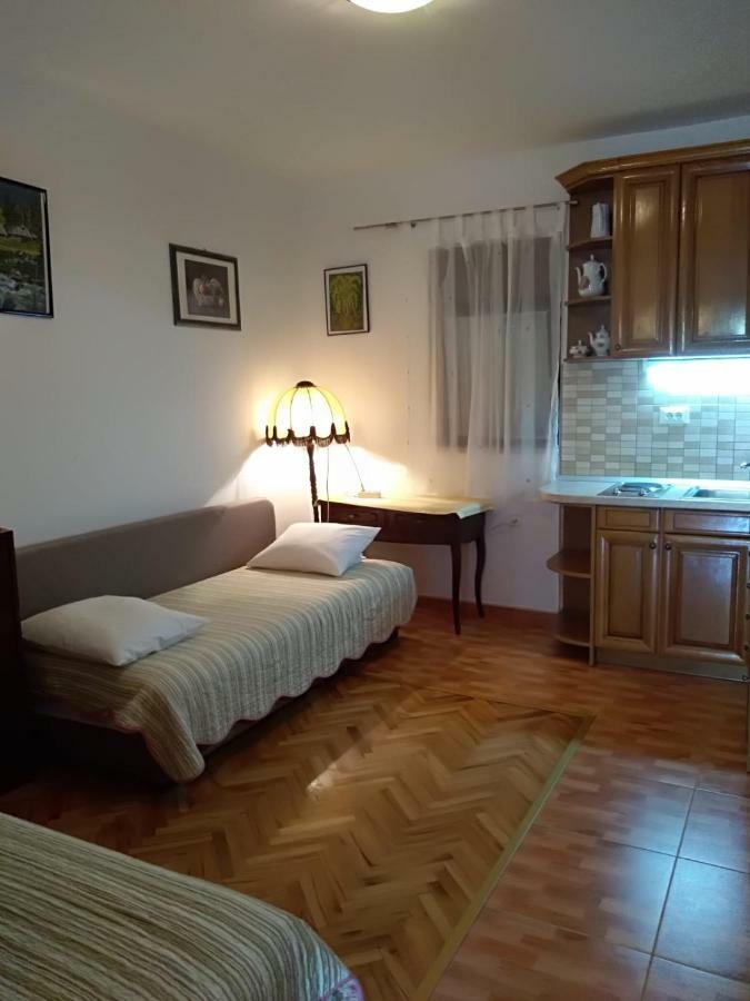 Apartmani Smiljana Makarska Exteriör bild