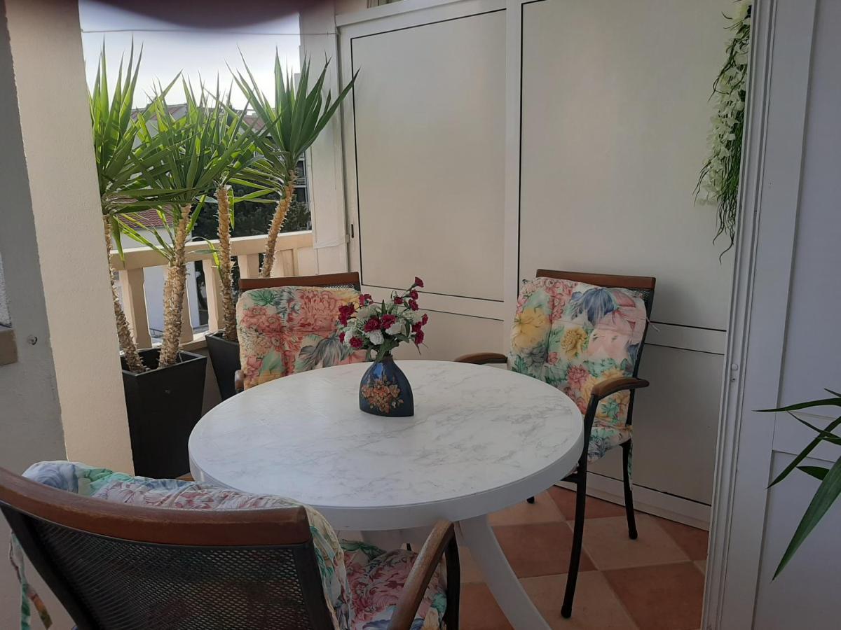 Apartmani Smiljana Makarska Exteriör bild