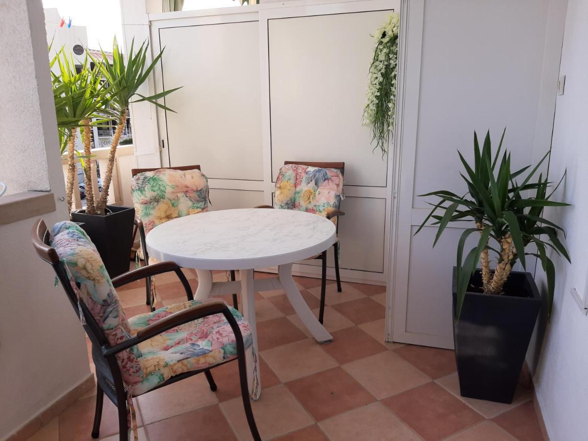 Apartmani Smiljana Makarska Exteriör bild